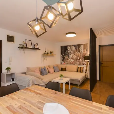 Teras De Apartman Vodice